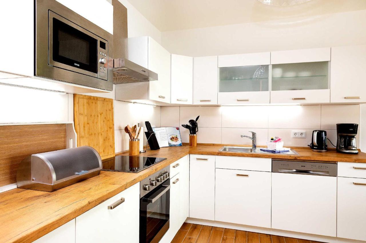 Traumfaengerloge -Hafenresidenz Apartamento Waren  Exterior foto